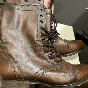 STEVE MADDEN TROOPA COMBAT LACE BOOTS 11 BROWN